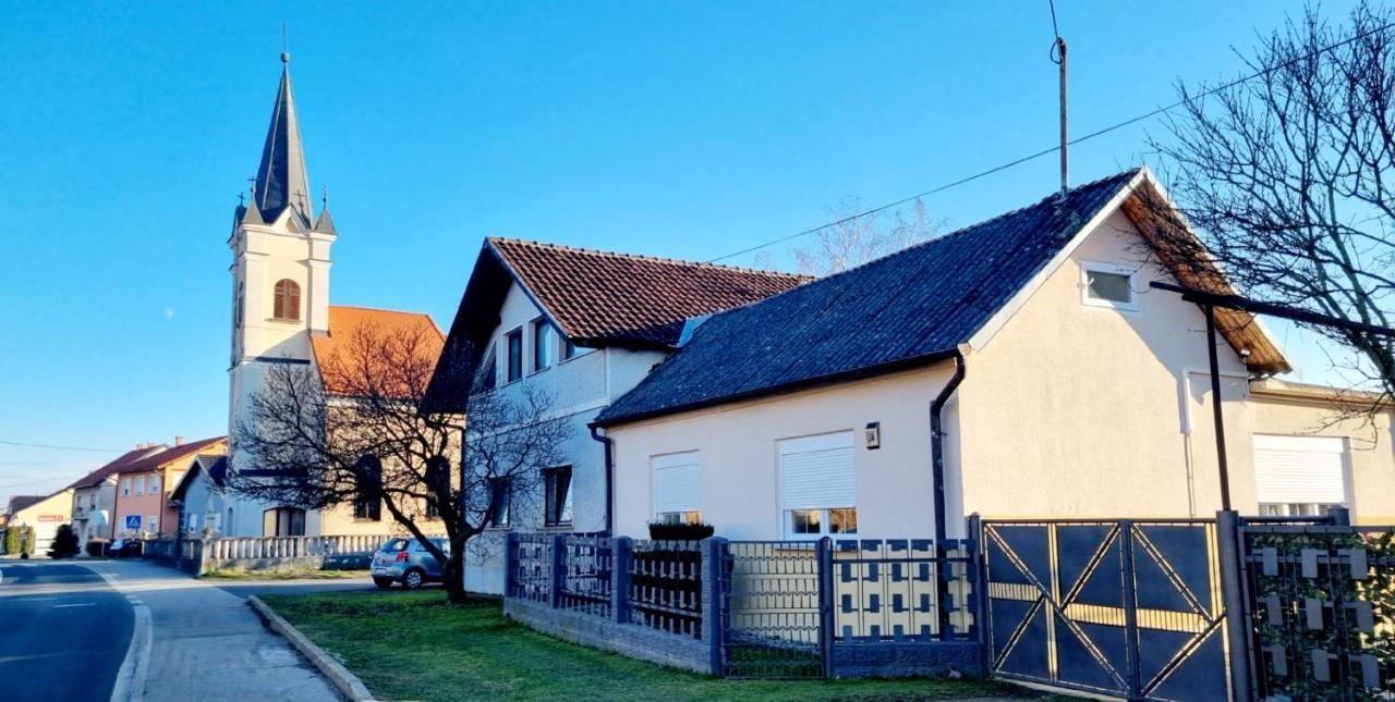 Ferienwohnung Kuca Za Odmor Barbarella Čakovec Exterior foto