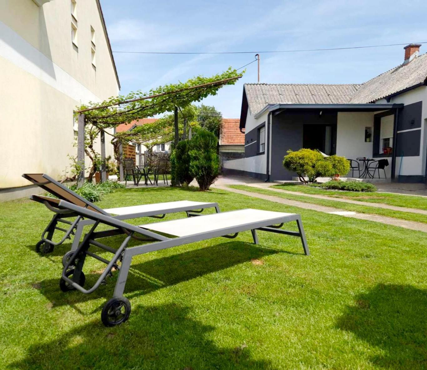 Ferienwohnung Kuca Za Odmor Barbarella Čakovec Exterior foto